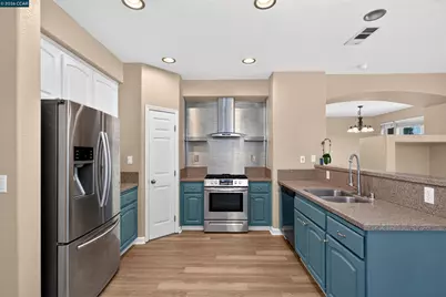 5230 Bay St, Rocklin, CA 95765 - Photo 22