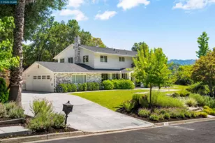 34 Mott Dr, Alamo, CA 94507 - Photo 2