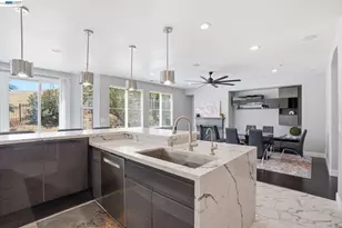 2742 St Andrews Dr, Brentwood, CA 94513 - Photo 14