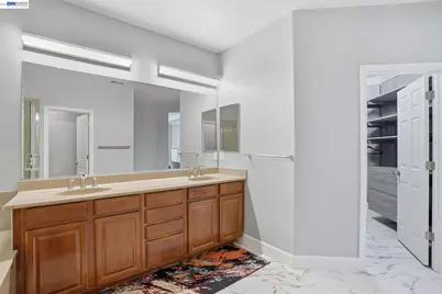2742 St Andrews Dr, Brentwood, CA 94513 - Photo 30