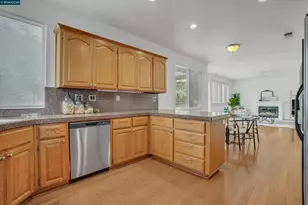 1932 Medicine Mountain Ct, Antioch, CA 94531 - Photo 14