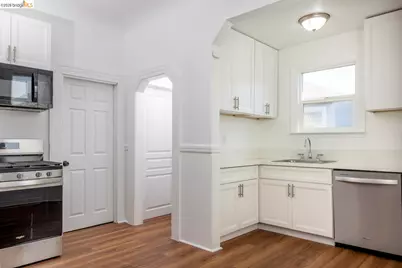 2044 Austin, Oakland, CA 94601 - Photo 8