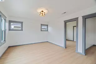 1012 72nd Ave, Oakland, CA 94621 - Photo 8