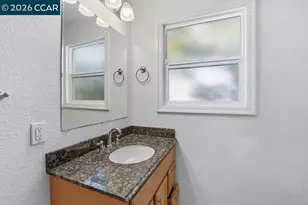 3561 Sophia Way, Sacramento, CA 95820 - Photo 28