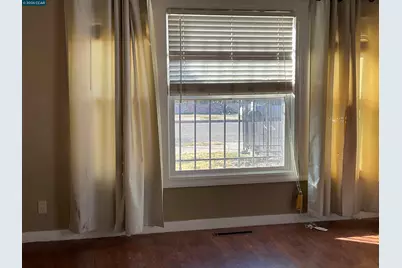 2100 100th Avenue, Oakland, CA 94603 - Photo 10