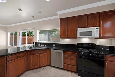 406 Grenadine Way, Hercules, CA 94547 - Photo 24