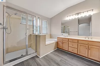 406 Grenadine Way, Hercules, CA 94547 - Photo 26