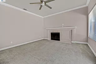 406 Grenadine Way, Hercules, CA 94547 - Photo 8