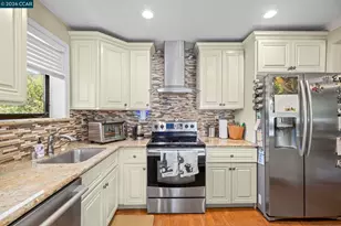 2224 Pine Knoll Dr, Walnut Creek, CA 94595 - Photo 1