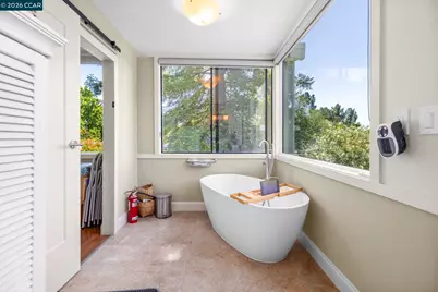2224 Pine Knoll Dr #8, Walnut Creek, CA 94595 - Photo 20