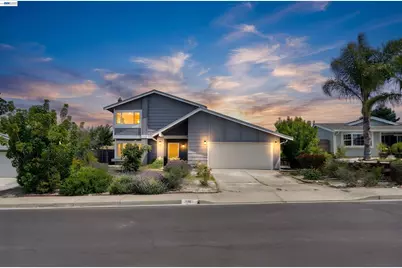 1211 Donald Drive, Rodeo, CA 94572 - Photo 2