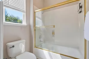 1381 Citadelle St, Tracy, CA 95304 - Photo 42