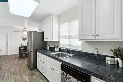 1201 Valle Vista Ave, Vallejo, CA 94589 - Photo 12