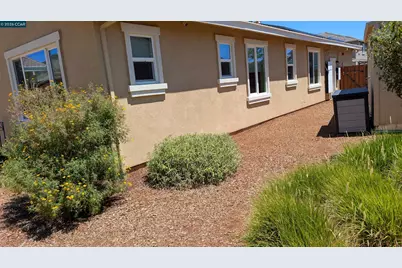 1813 Holsteiner Dr, Fairfield, CA 94534 - Photo 20