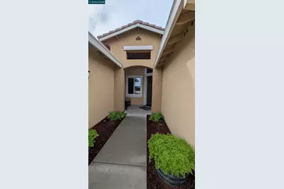 1813 Holsteiner Dr, Fairfield, CA 94534 - Photo 2