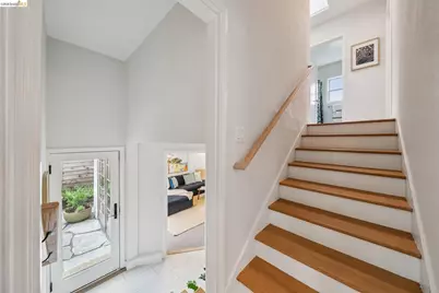 1246 Hopkins St, Berkeley, CA 94702 - Photo 28