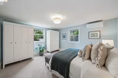 1246 Hopkins St, Berkeley, CA 94702 - Photo 40