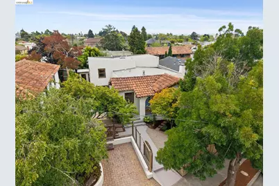 1246 Hopkins St, Berkeley, CA 94702 - Photo 2