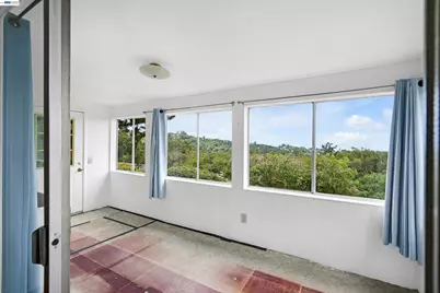 26027 Clover Rd, Fairview, CA 94542 - Photo 22