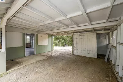 26027 Clover Rd, Fairview, CA 94542 - Photo 42