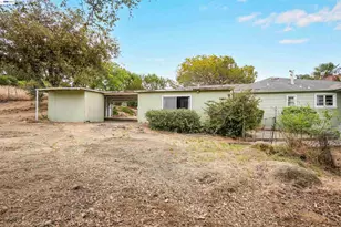 26027 Clover Rd, Fairview, CA 94542 - Photo 46
