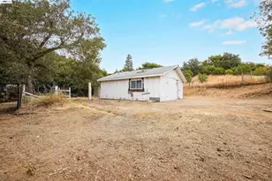 26027 Clover Rd, Fairview, CA 94542 - Photo 50
