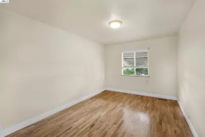 26027 Clover Rd, Fairview, CA 94542 - Photo 28