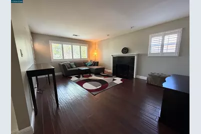 930 Sassel Avenue, Concord, CA 94518 - Photo 2