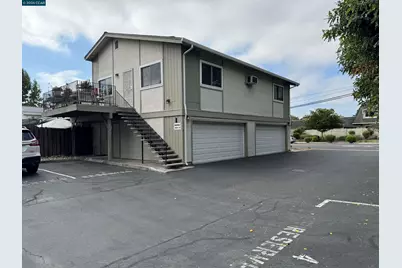 1070 Mohr Ln #1, Concord, CA 94518 - Photo 2