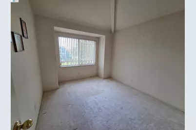 30330 Meridien Cir, Union City, CA 94587 - Photo 16