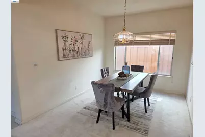 30330 Meridien Cir, Union City, CA 94587 - Photo 6