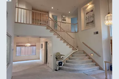 30330 Meridien Cir, Union City, CA 94587 - Photo 4