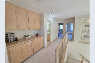 30330 Meridien Cir, Union City, CA 94587 - Photo 16