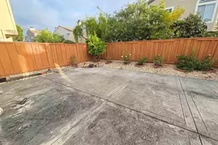 30330 Meridien Cir, Union City, CA 94587 - Photo 20