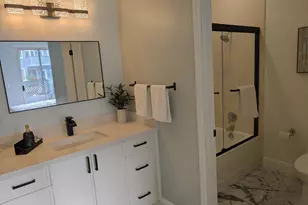 429 Cork Harbour Cir, Redwood City, CA 94065 - Photo 14