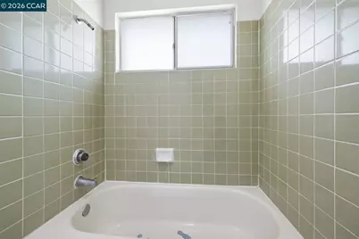 565 Mt Dell Dr, Clayton, CA 94517 - Photo 26