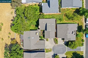 565 Mt Dell Dr, Clayton, CA 94517 - Photo 40