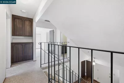 565 Mt Dell Dr, Clayton, CA 94517 - Photo 20