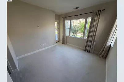 1695 Terracina Dr, Dublin, CA 94568 - Photo 8