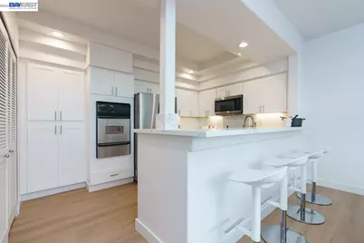 8591 Via Mallorca #F, San Diego, CA 92037 - Photo 16