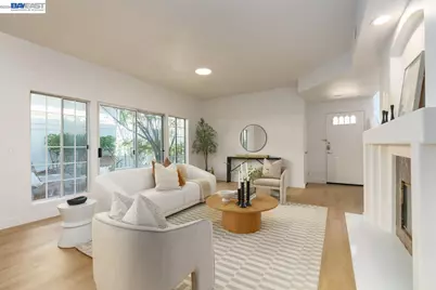 8591 Via Mallorca #F, San Diego, CA 92037 - Photo 14