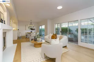 8591 Via Mallorca, San Diego, CA 92037 - Photo 10