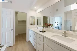 8591 Via Mallorca, San Diego, CA 92037 - Photo 22