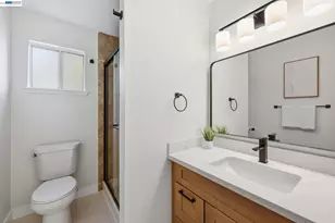 965 Collins Ct, Hayward, CA 94544 - Photo 48