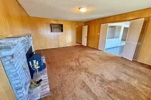 2164 Lakeview Dr, San Leandro, CA 94577 - Photo 22