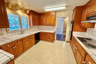 2164 Lakeview Dr, San Leandro, CA 94577 - Photo 8