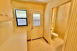 2164 Lakeview Dr, San Leandro, CA 94577 - Photo 18