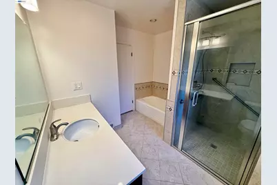 2164 Lakeview Dr, San Leandro, CA 94577 - Photo 42