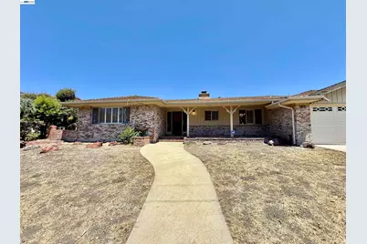2164 Lakeview Dr, San Leandro, CA 94577 - Photo 4