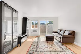 423 Gregory St, Fairfield, CA 94533 - Photo 8